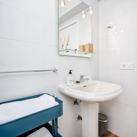 San Juan Penthouse In By Solaga Homes * مالقة
